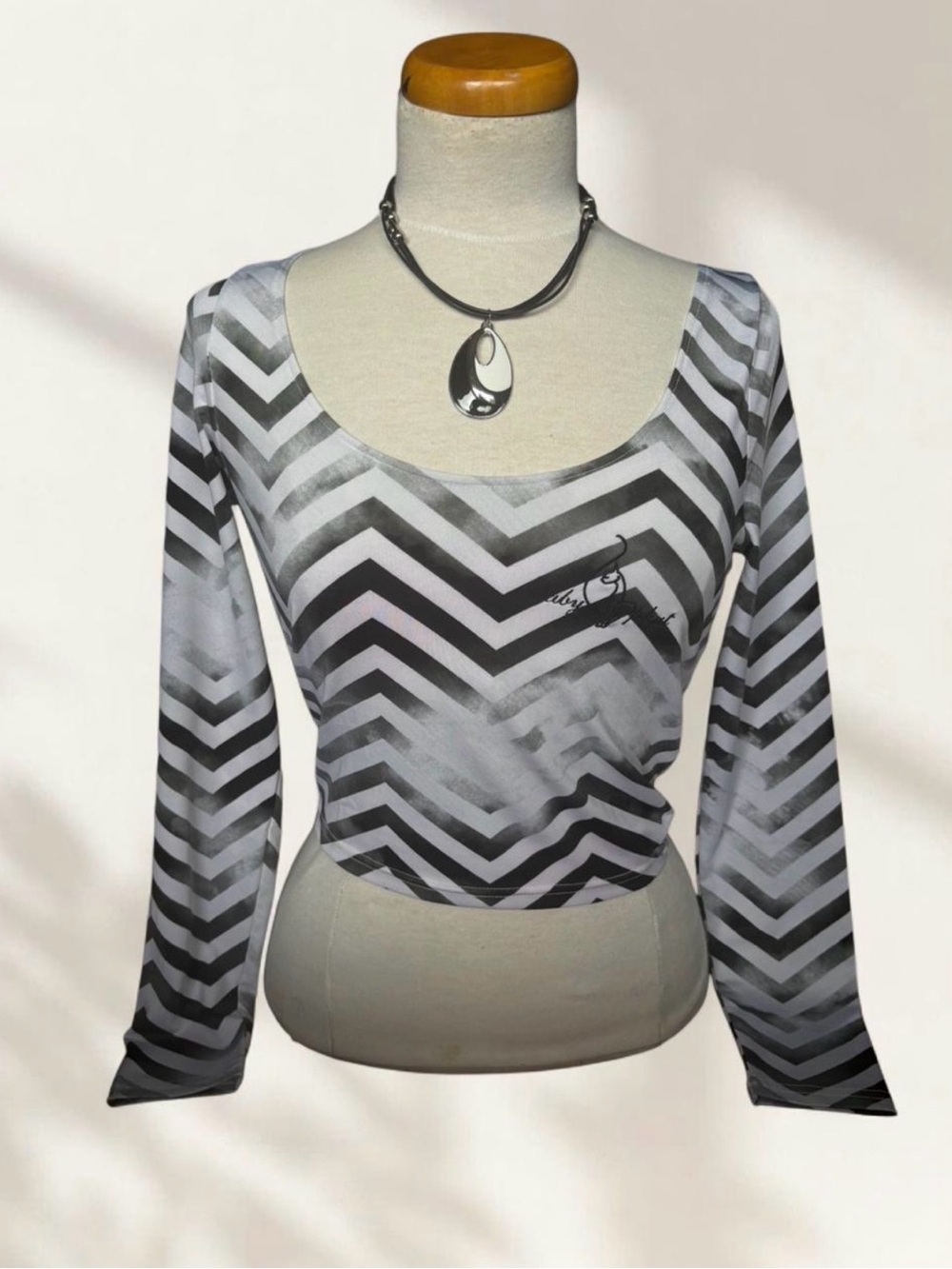 Baby Phat Black & White Chevron Scoop-Neck Long Sleeve Top